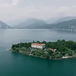 Romantic Vista *