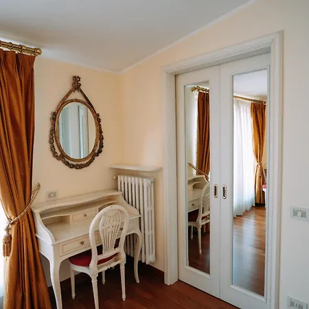 Romantic Vista Apartament Stresa