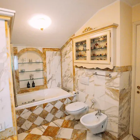 Romantic Vista * Stresa