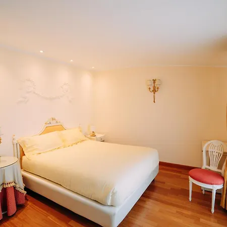 Romantic Vista Stresa